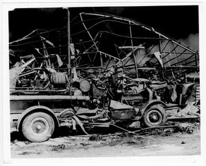 [A damaged fire engine after the explosions in the 1947 Texas City Disaster]