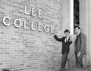 [Three Students with Lee College Sign]