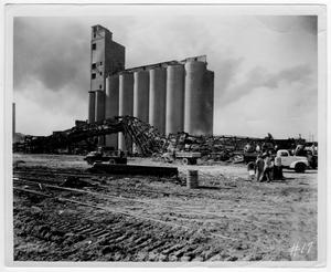 [Damage near the grain elevator after the 1947 Texas City Disaster]