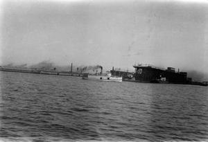 [Steamship in Front of a Harbor]