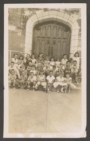 [Photograph of a Vacation Bible School Group of the First Presbyterian Church of Waco]
