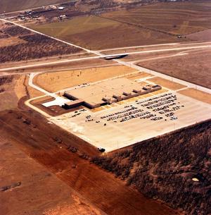 Primary view of object titled 'Aerial Photograph of Texas Instruments facilities (Abilene, Texas)'.