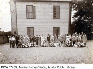 Primary view of object titled 'Austin Primary School'.