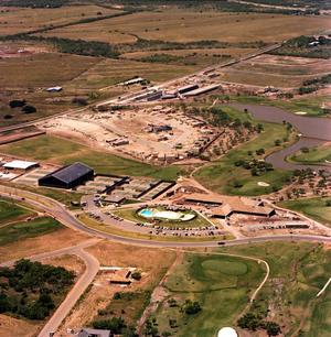 Primary view of object titled 'Aerial Photograph of Fairway Oaks Country Club (Abilene, Texas)'.