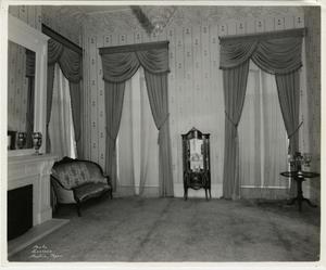 Primary view of object titled 'Governor’s Mansion Interiors - The Gold Room'.