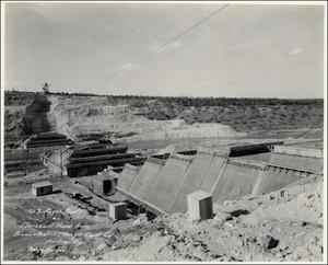 [Mansfield Dam under construction]