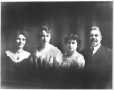 Photograph: [Carl Hilmar Guenther, Jr. family]