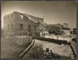 Primary view of object titled '[Brownsville Demolition of Courthouse]'.