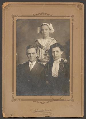 [Portrait of 3 Unknown People]