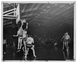 Primary view of object titled '[Mens Basketball Game]'.