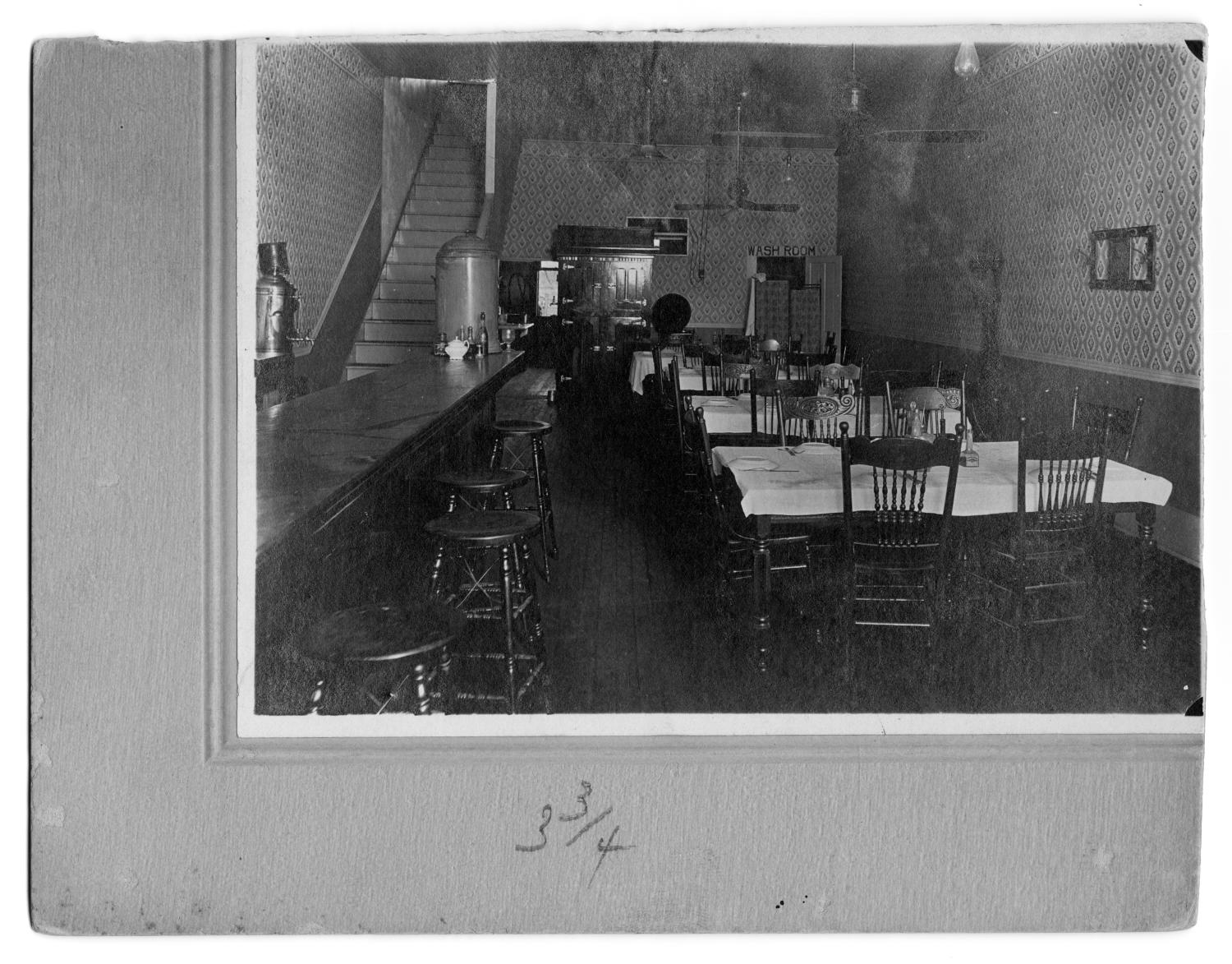 [Interior of White House Cafe] - The Portal to Texas History