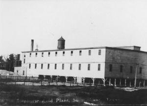[Photograph of the Sulphuric Acid Plant of Imperial Sugar Company]