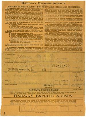 Primary view of object titled '[Railway Express Agency, Incorporated Uniform Express Receipt:  Shipped from A. N. Carswell to Miss Peggy Ann Carswell]'.