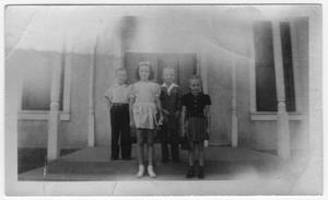Four Van Horn children c.1937