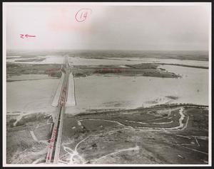 [Squire Haskins Photograph #14 - Lake Ray Hubbard With Red Annotations]