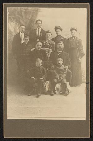 [Portrait of an Unknown Family from Lyons, Texas]