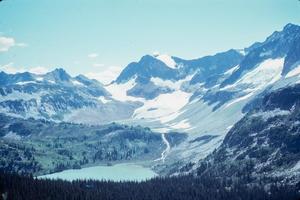 [Lyman Lake and Glacier From Cloudy Pass 1]