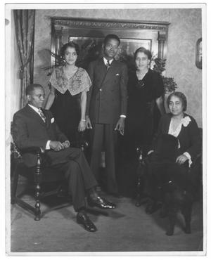 Primary view of object titled '[Photograph of the Moten Family]'.