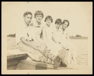 [Robinson Children and Friends Pose by the Water]