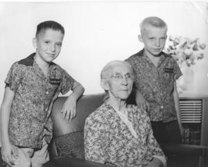 Hattie Arwine Anderson and Grandsons