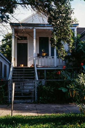 [House at 1618 Avenue L]
