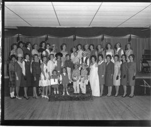 Primary view of object titled '[Group Photo at Kendall County Fair]'.