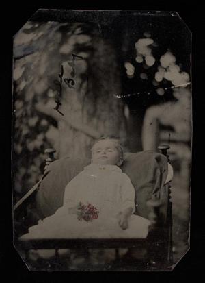 [Postmortem portrait of Hale infant]