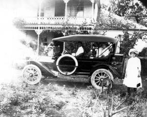 [First Car in Granger Texas]