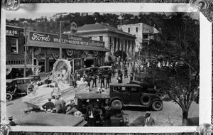 Primary view of object titled '[A Parade in 1925]'.