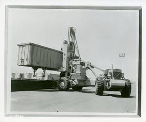 Primary view of object titled 'Fork Lift Truck Lt8 L18762'.