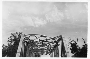 [Berry Creek Bridge on U.S. Highway 81]