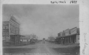 Primary view of object titled '["Main St. looking north. Greetings from Rosenberg Tex."]'.