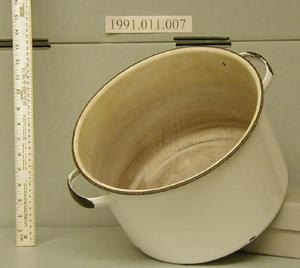 [White enamel ware stew pot with two handles]