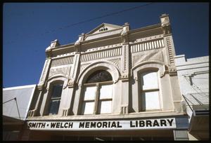 Primary view of object titled '[Smith-Welch Memorial Library Exterior]'.