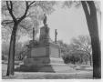 Photograph: [Confederate War Memorial]