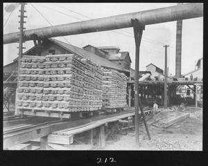 [Lath on the Dry Kiln Trams]