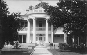 [John M. Moore Home in 1914]