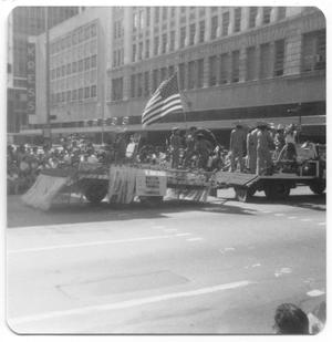 [Houston Mexican Chamber of Commerce float in front of Kress building]