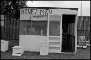 [Booth Sponsored by the Honey Bee Keepers Association of Texas]