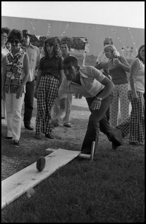 [Belgian Bowling at the Texas Folklife Festival]