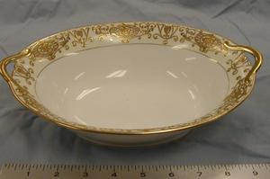 Primary view of object titled 'oval bowl'.