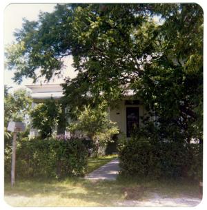 Primary view of object titled '[Armstrong House - 821 Spring]'.