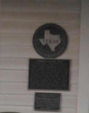 [Texas Historical Commission Marker: Umphress-Taylor Home]