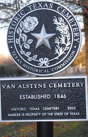 [Texas Historical Commission Marker: Van Alstyne Cemetery]