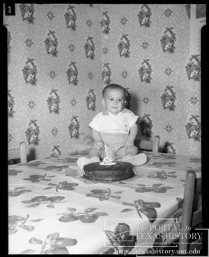 Primary view of object titled '[Whisenhunt (Baby birthday) #1]'.