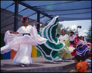 [Mexican Folk Dancer]s