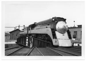 [Southern Pacific engine at the Cadiz St. Roundhouse in Dallas]