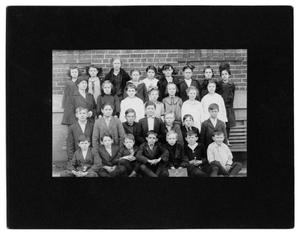 Primary view of object titled '[Rusk School Unidentified Students - Palestine]'.