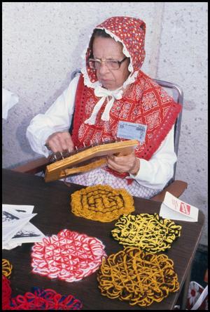 [Emma Wuensche Crocheting in the Texas Wendish Heritage Society Booth]