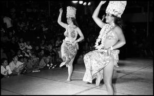 Primary view of object titled '[Female Dancers for Hawaii Club of San Antonio]'.